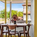 One Of The Closest Homes To Tourist District- 13 Guests