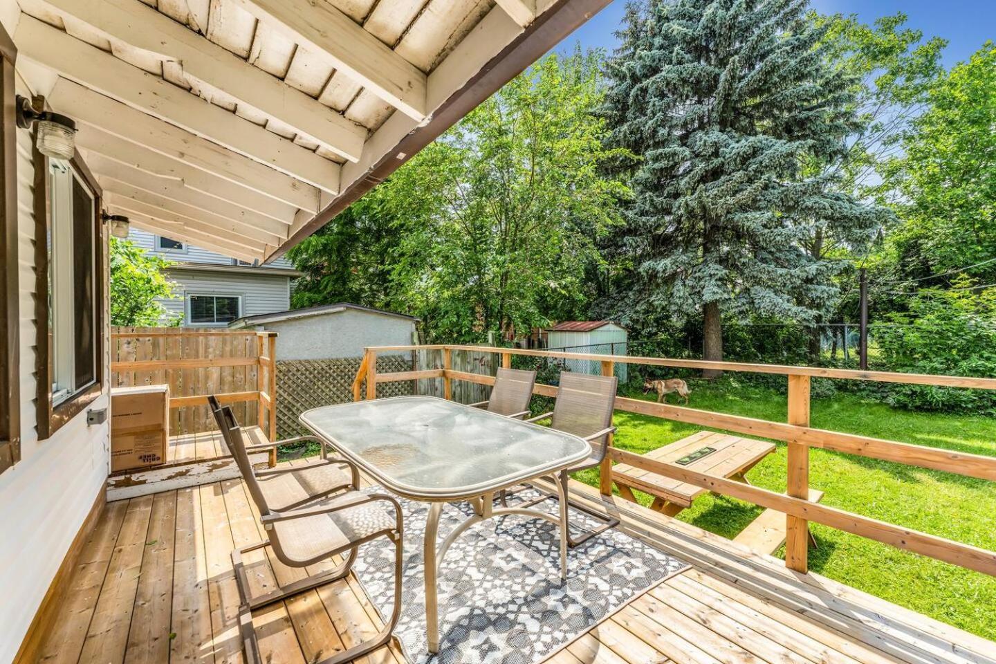 One Of The Closest Homes To Tourist District- 13 Guests Holiday home Niagara Falls