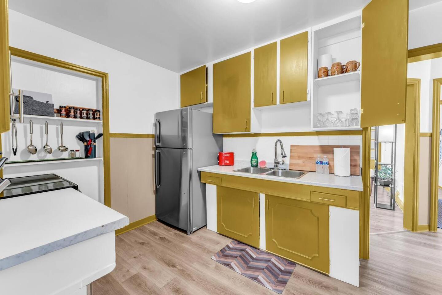One Of The Closest Homes To Tourist District- 13 Guests *