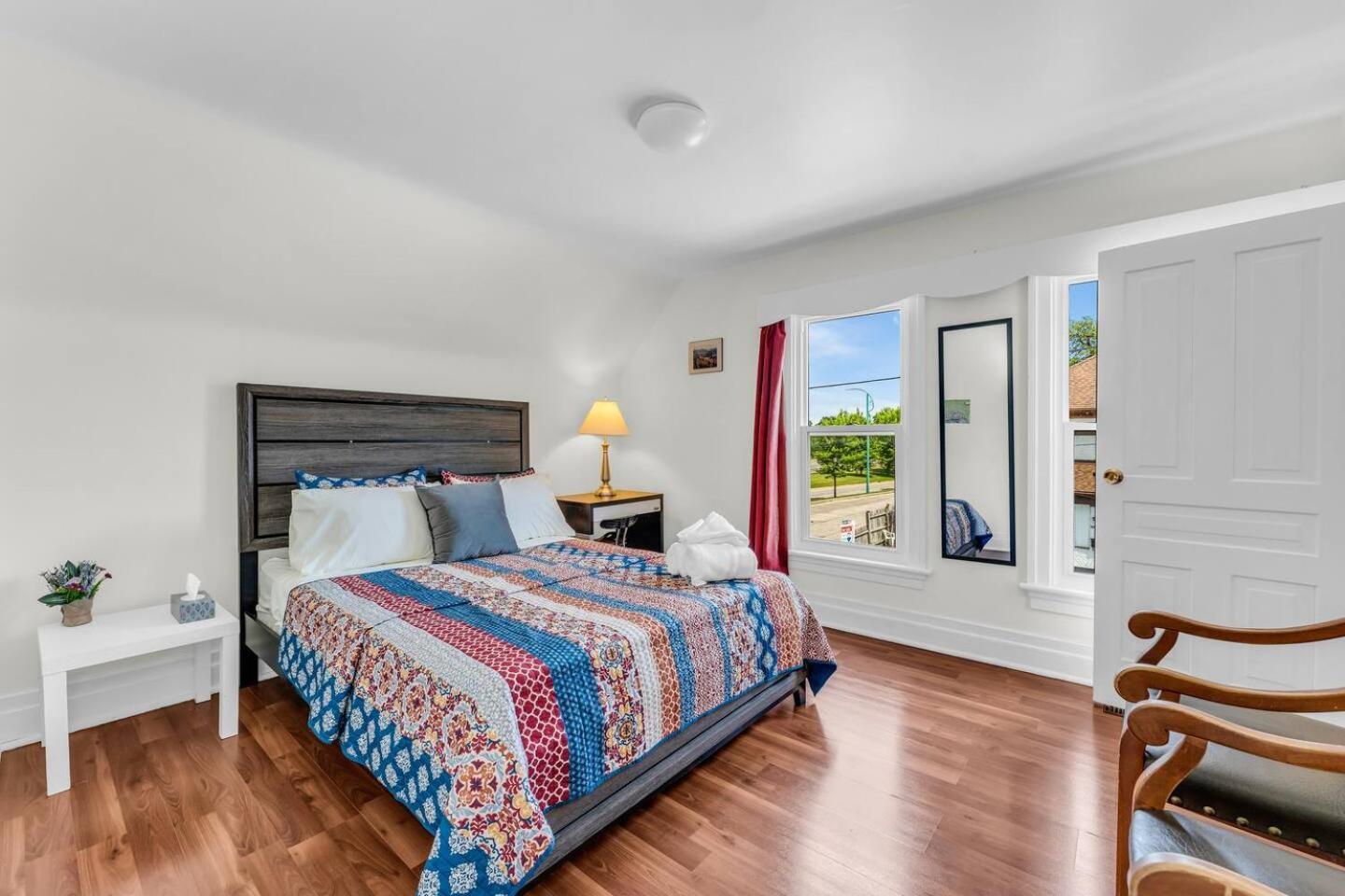 One Of The Closest Homes To Tourist District- 13 Guests Niagara Falls